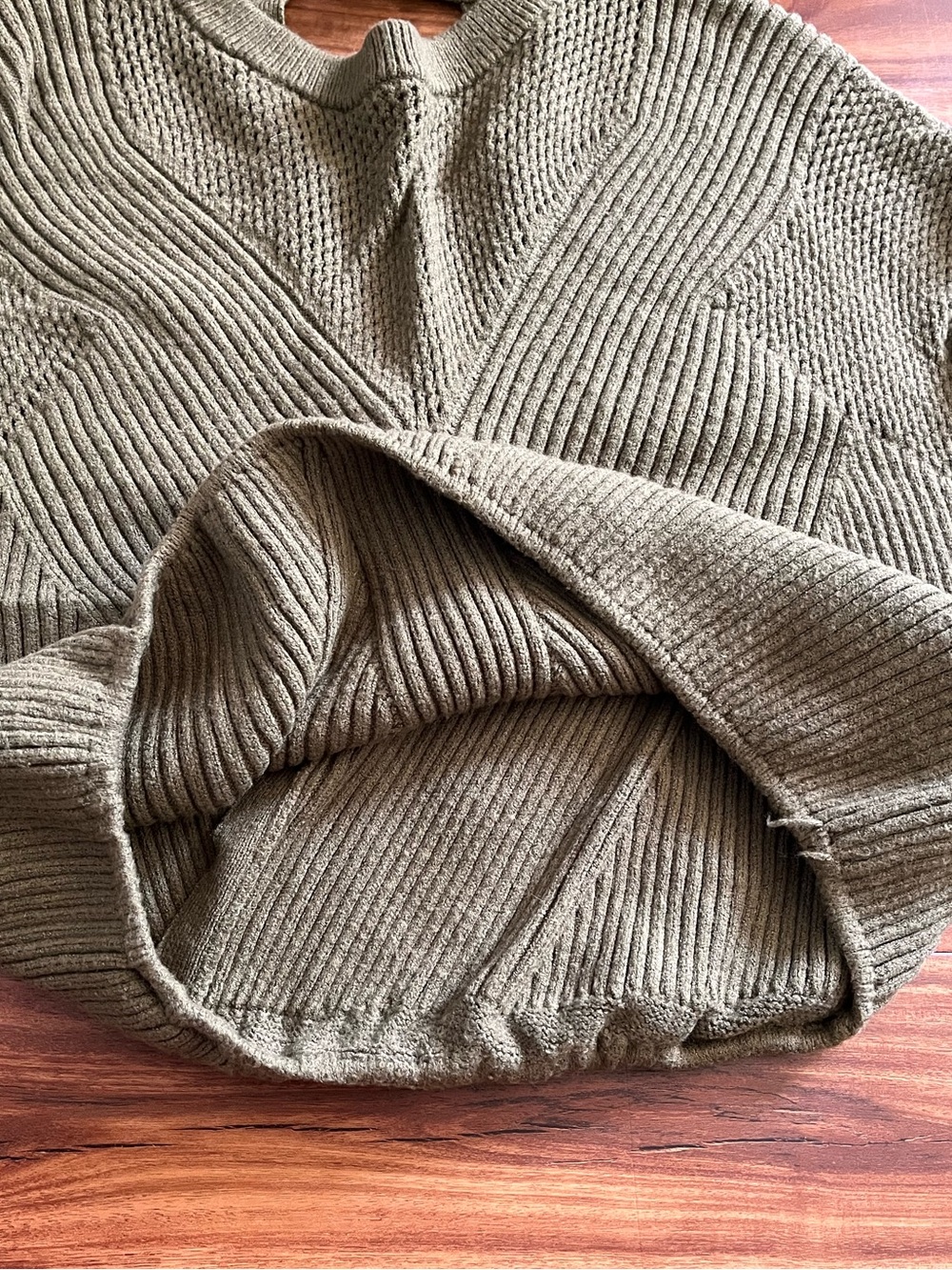 Express Ribbed Knit Sweater Top - Picture 7 of 8